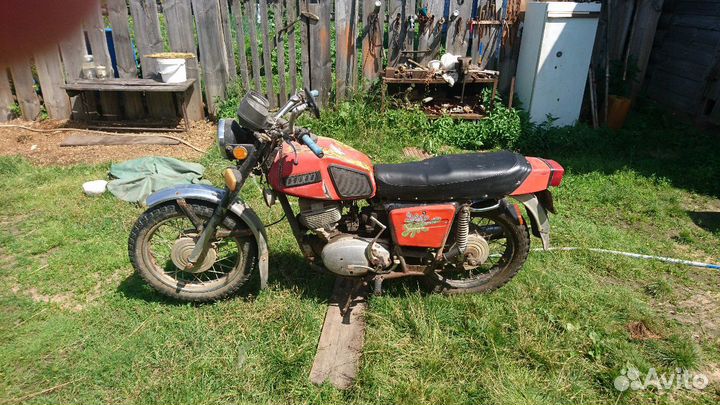 Мотоцикл иж планета 5