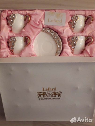 Фарфоровая посуда чайный сервиз