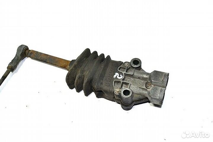 Кран уровня пола кабины, передний mercedes-benz Ac