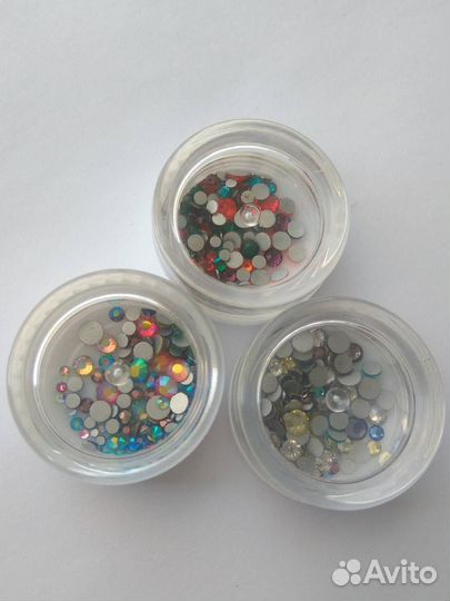 Стразы для ногтей