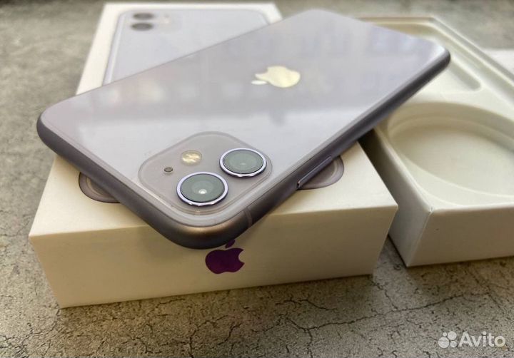 iPhone 11, 128 ГБ