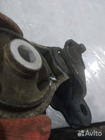 Подушка АКПП двс нижняя Mazda CX-7