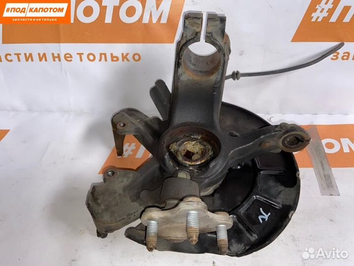 Кулак передний правый Volkswagen Polo 5 2012