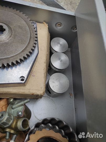 Запчасти для мопеда Рига 13 и тд