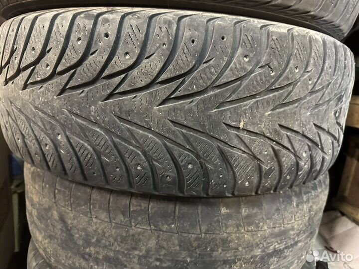 Yokohama Ice Guard Stud IG55 235/55 R19 101T