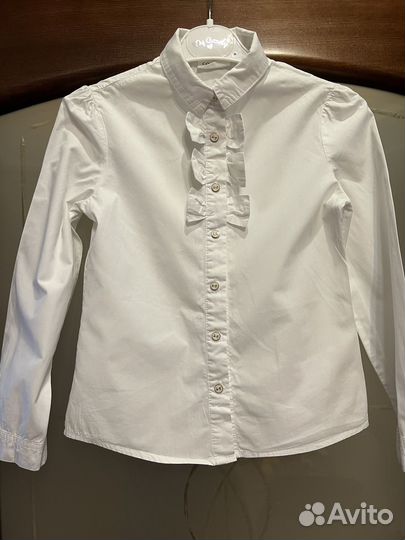 Продам блузки и брюки для школы