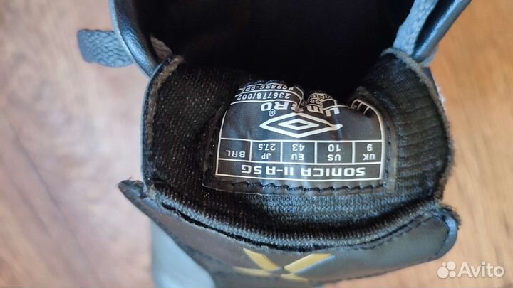 Футбольные бутсы 43 EU размер