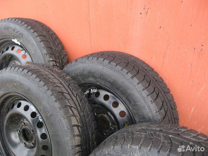 Bfgoodrich Winter T/A KSI 215/65 R16