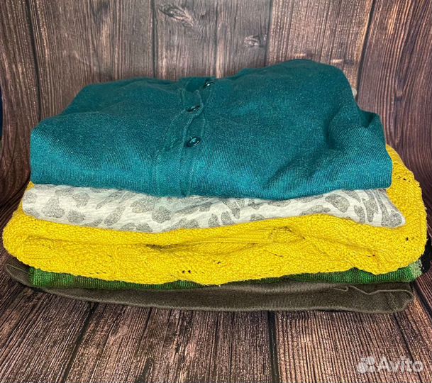 Пакет одежды на девушку 42 размера S