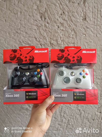 Геймпад, джойстик xbox 360 проводной черный, белый