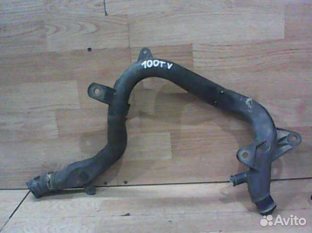 Трубка охлаждающей жидкости пластиковая Opel Zafir