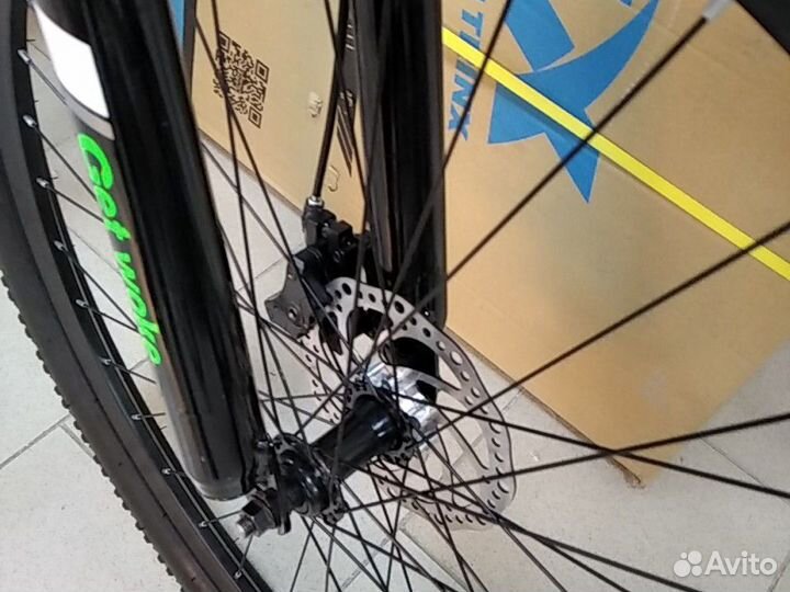 Новый Велосипед 27,5 дюймов 18 рама новый
