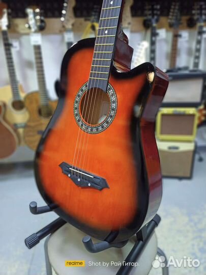 Гитара новая в коробке