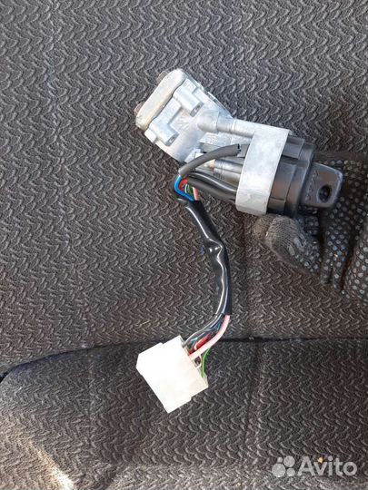 Замок зажигания ваз 2110