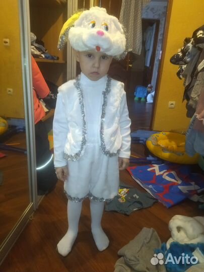 Новогодние костюмы зайчик и волк(прокат)