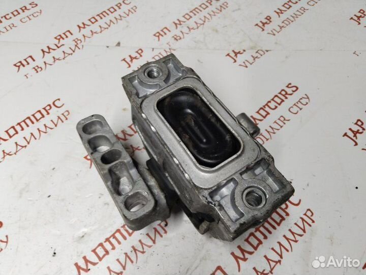 Подушка двигателя Volkswagen Tiguan CCZ 2012