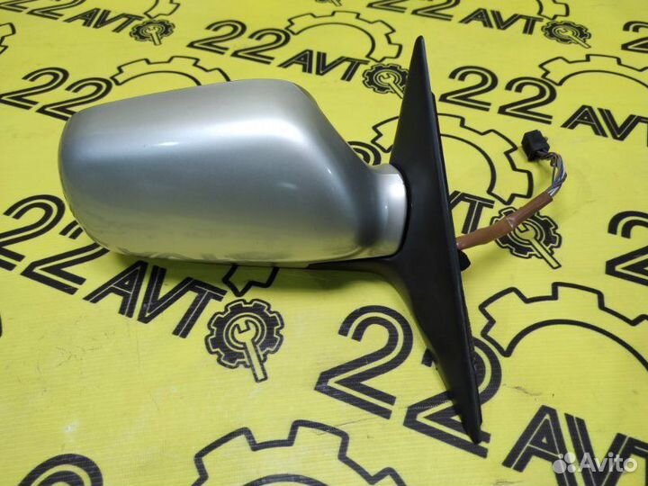 Зеркало заднего вида переднее правое Subaru Legacy