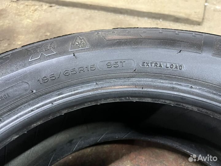 Michelin X-Ice North XIN2 195/65 R15