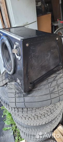 Активный сабвуфер