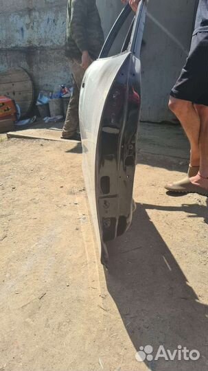 Дверь на infiniti fx 37