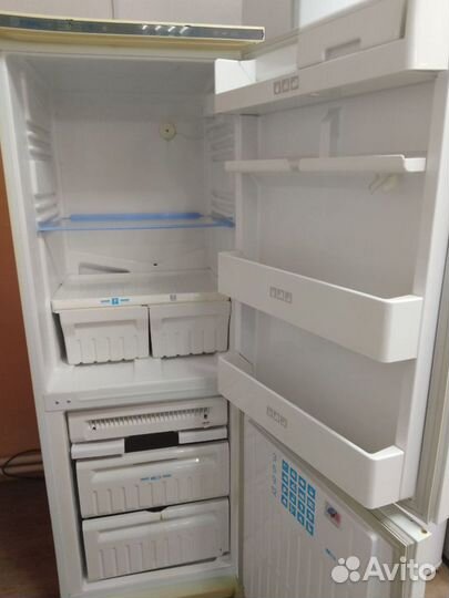 Холодильник двухкамерный стинол бу