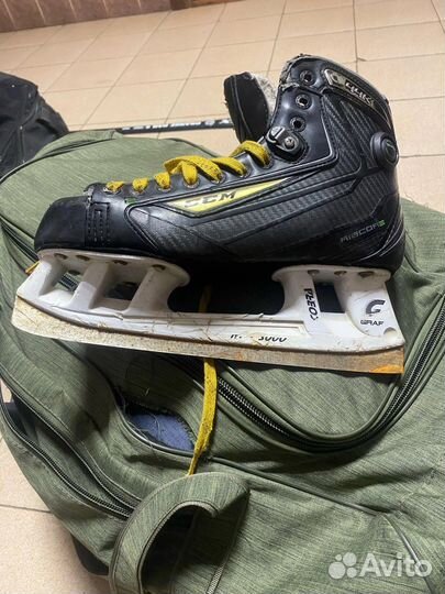 Коньки для хоккея с мячом