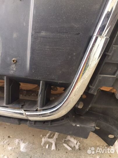 Решетка радиатора audi q3