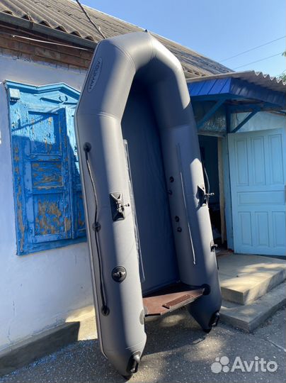 Лодка надувная