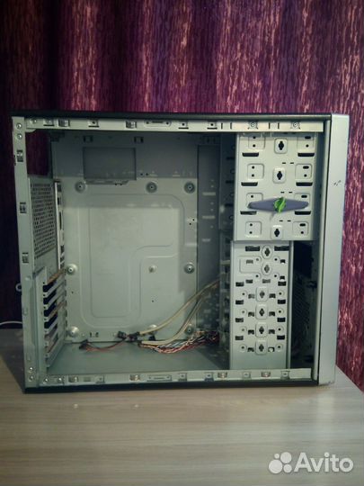 Корпус для пк Thermaltake без бп
