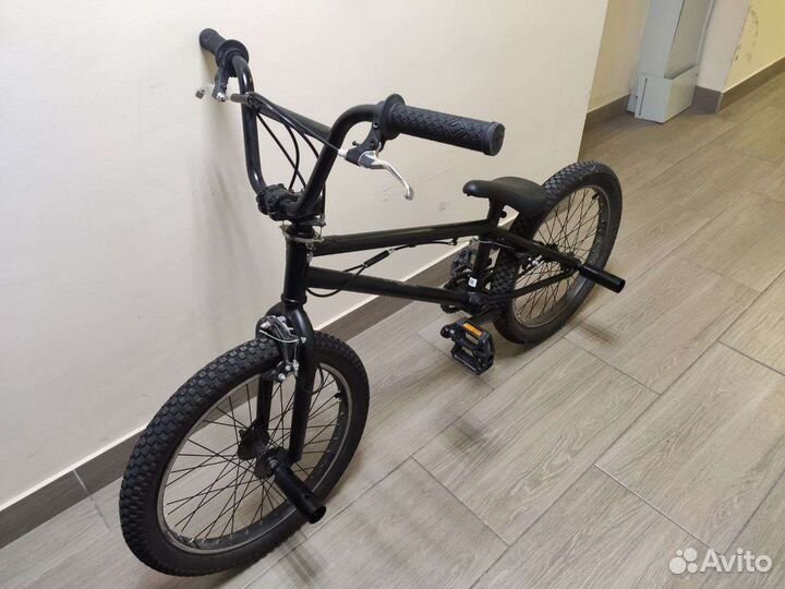 Трюковой велосипед bmx