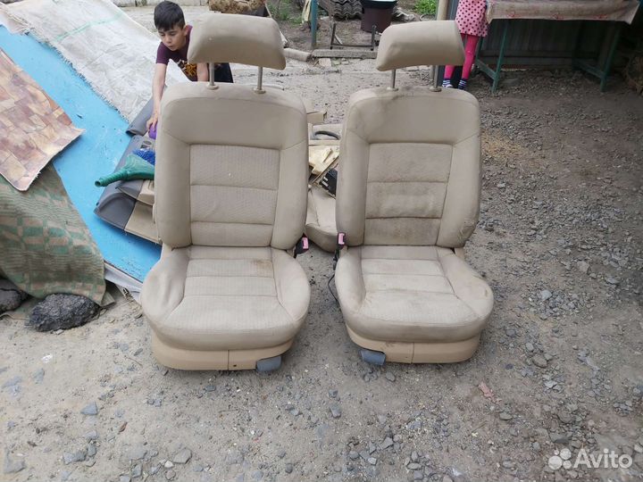 Сиденья комплект passat b5+