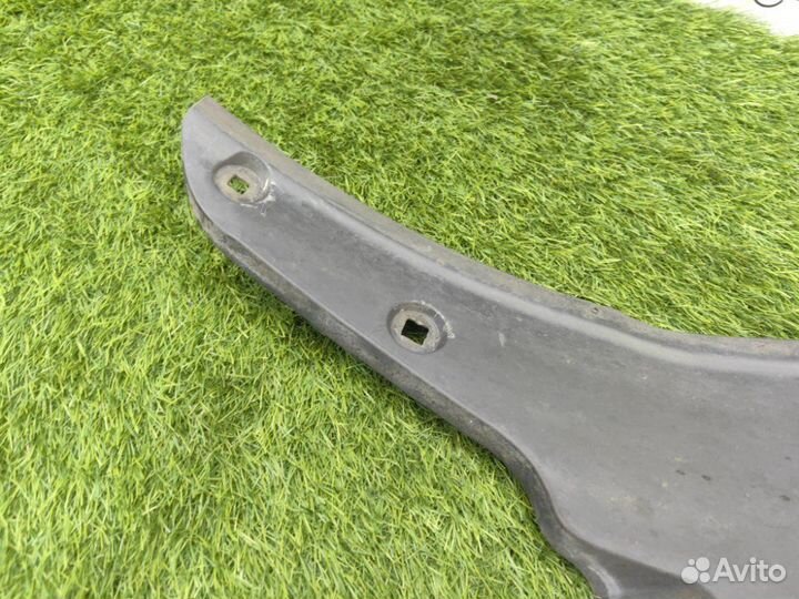 Подкрылок задний левый Toyota Wish ZGE20W 2zrfae