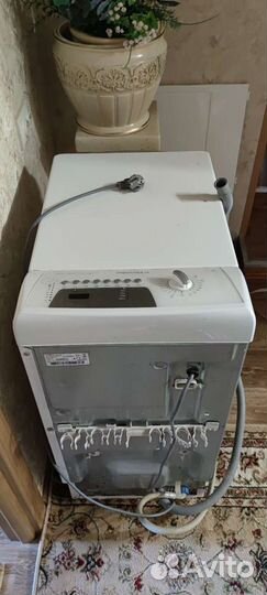 Стиральная машина Electrolux EWT 1221 на запчасти