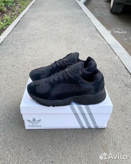 Кроссовки Adidas Yung 1 Black