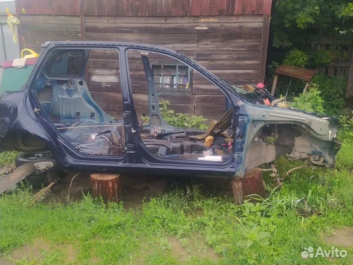 Крыло калина универсал задний левое не гнилое