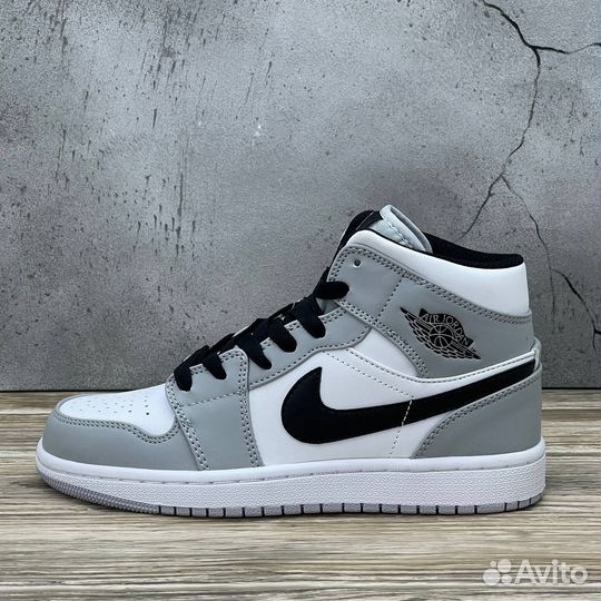 Кроссовки Nike Air Jordan 1 Mid Размеры 36-45