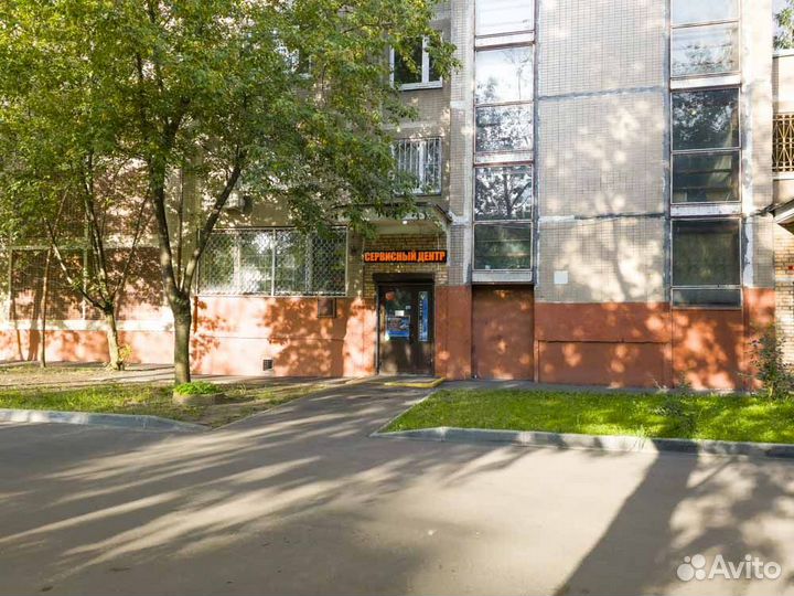 Мастером по ремонту мелкой бытовой техники