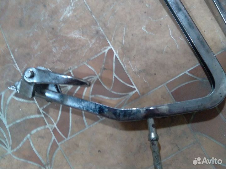 Рамки поворотного стекла