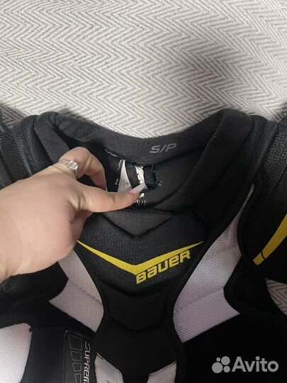 Нагрудник хоккейный bauer jr s