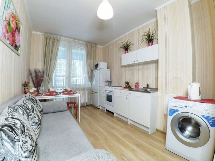 2-к. квартира, 60 м², 8/16 эт.