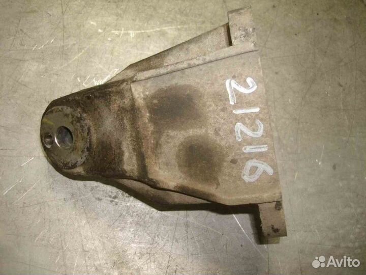 Кронштейн Lexus GS 300 2005-2011