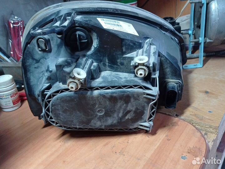 Фара на приору