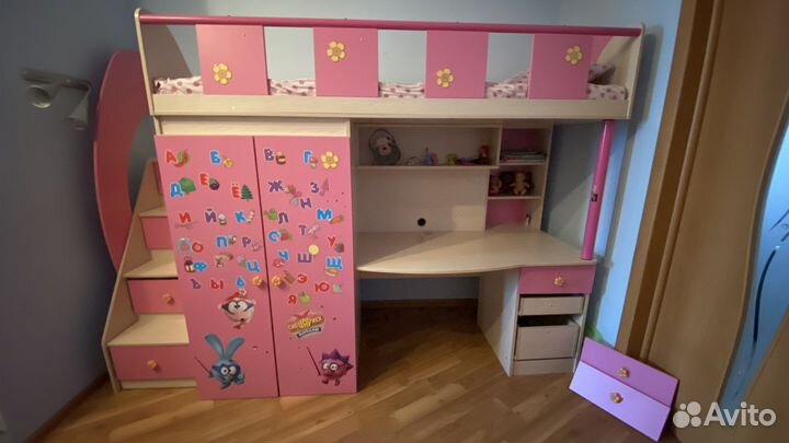 Кровать-чердак для девочки