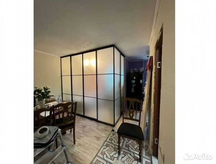 Раздвижная перегородка на заказ