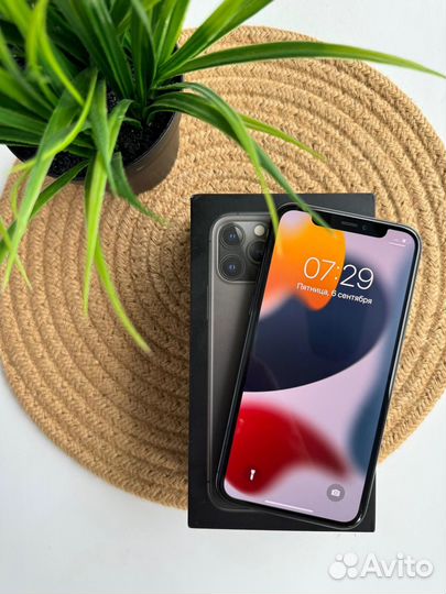 iPhone 11 Pro, 256 ГБ