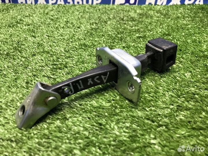 Ограничитель двери Mitsubishi Asx 1.6 4A92 2011