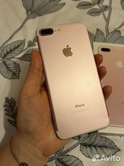 Телефон iPhone 7 plus 128