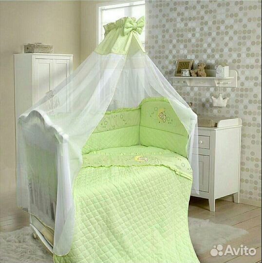Набор в детскую кроватку