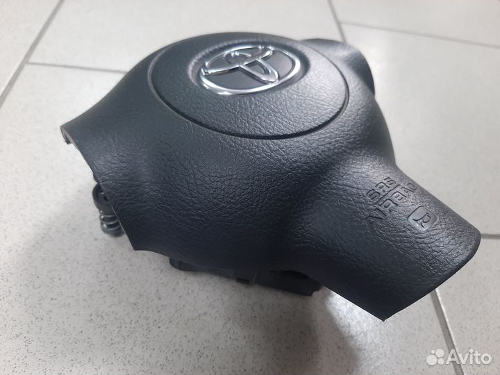 Подушка в руль левая Corolla 120 (2000-2007)