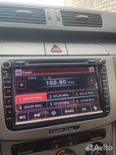 Магнитола Isudar 2din 8 дюймов vw/sckoda/seat